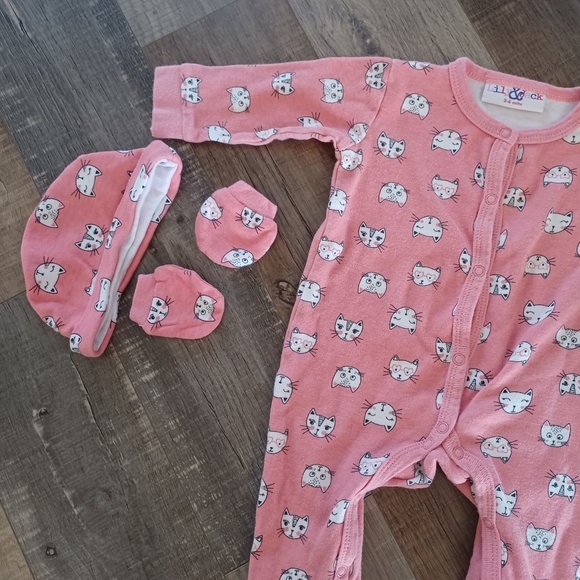 Meet your Posher, Sophie - Picture 4 of 8